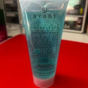 Avant Blue Volcanic Stone Purifying Cleanser